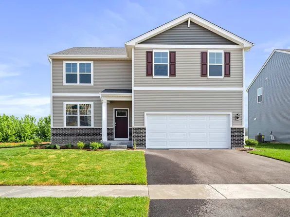 2540 Tahoe Ln, Pingree Grove, IL 60140