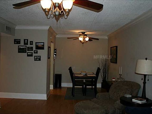 3rd image of 3325 Bayshore Blvd Unit E36