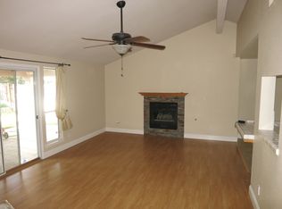 5949 W Fallon Ave, Fresno, CA 93722