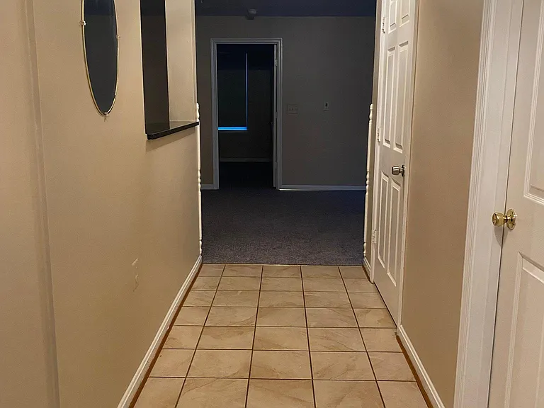 10024 Vanderbilt Cir #2-14 — Photo 10