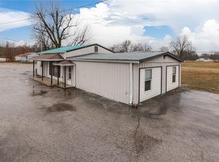 3605 W Southport Rd, Indianapolis, IN 46217