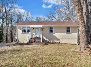 8387 Willow Ridge Rd, Roanoke, VA 24019