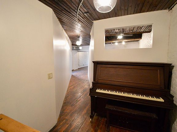 3rd image of 264 W Pike St #3