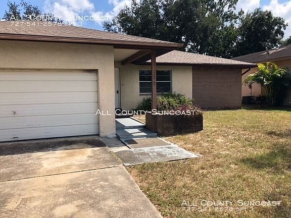2nd image of 3202 Orchard Dr