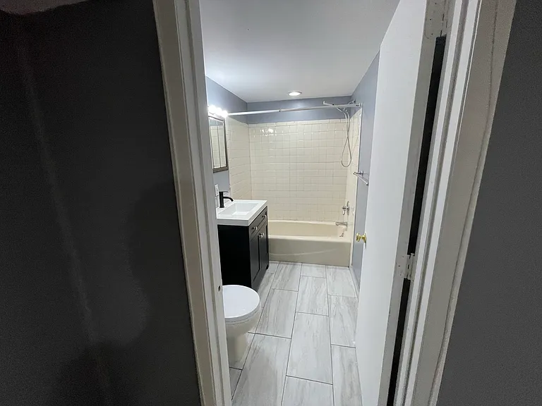 216 Carnation Ct #BASEMENT — Photo 22