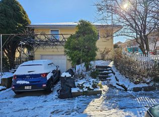 15026 8th Ave, Whitestone, NY 11357