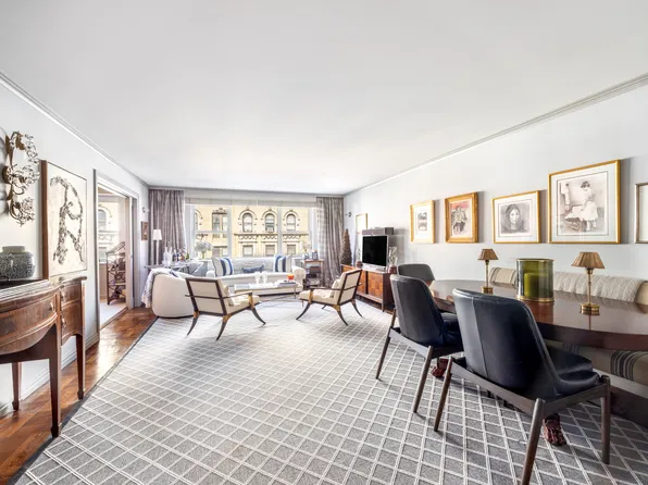 135 East 83rd Street image 1 of 14