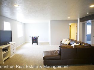 9889 N Timp View Dr, Eagle Mountain, UT 84005