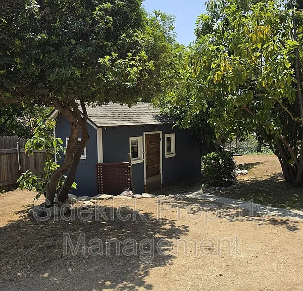730 Orange Dr — Photo 33