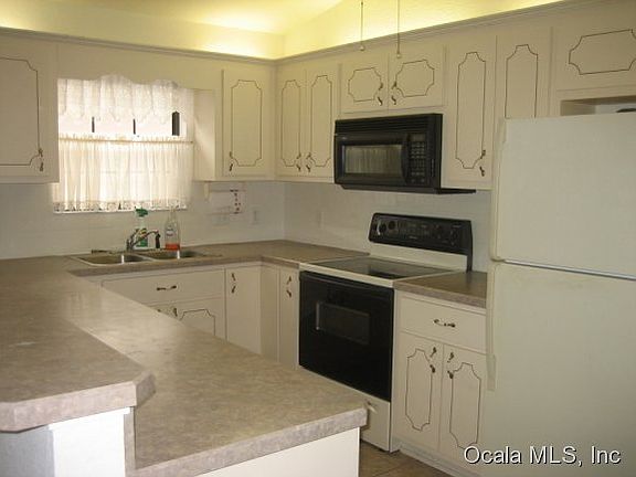 5th image of 2329 NE 40th Ave