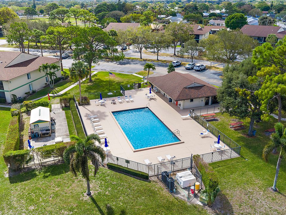 1st image of 6495 E CHASEWOOD Drive E #E