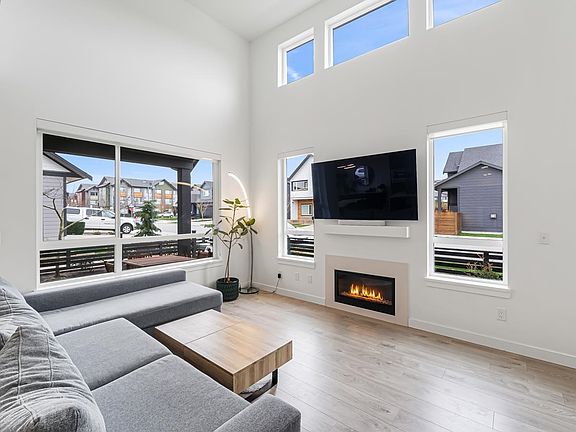 4th image of 4306A Cormorant Way