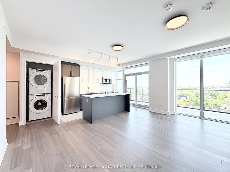 664 Spadina Ave #902 — Photo 9