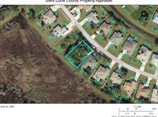 6044 NW Wolverine Rd, Pt Saint Lucie, FL 34953