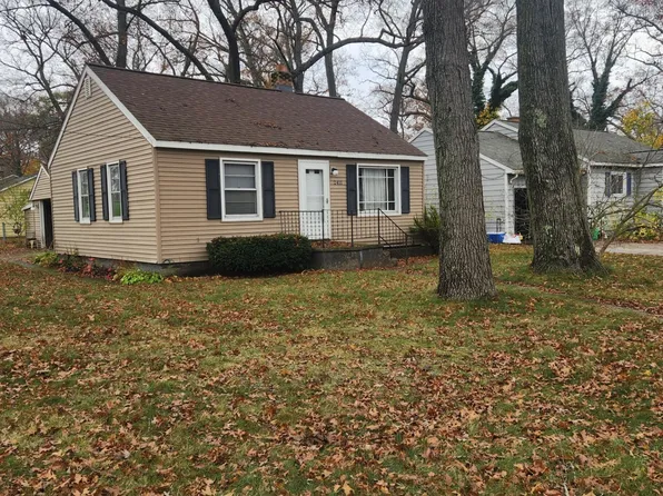 2411 E Broadway Ave, Muskegon, MI 49444
