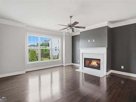 3rd image of 6428 Brookside Blvd SE
