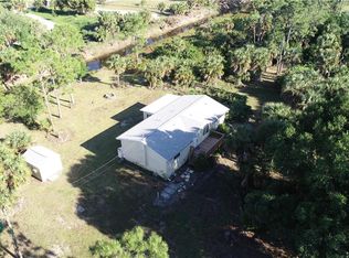 420 22nd St NE, Naples, FL 34120