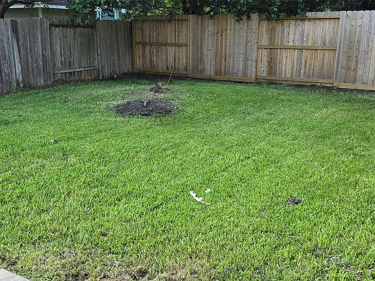 1018 Winter Green Ct — Photo 23