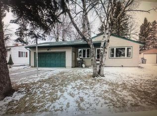 1515 19 1/2 St S, Moorhead, MN 56560