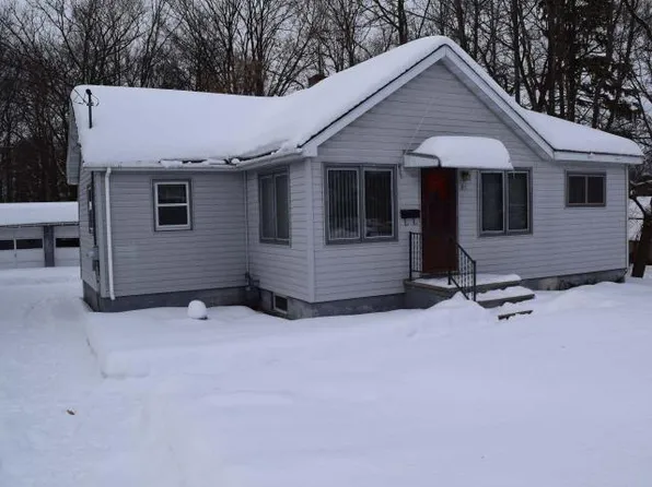 31 Sanns St, Rhinelander, WI 54501