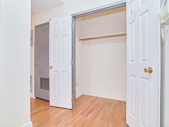 5th image of 1627 Park Ave APT 5A