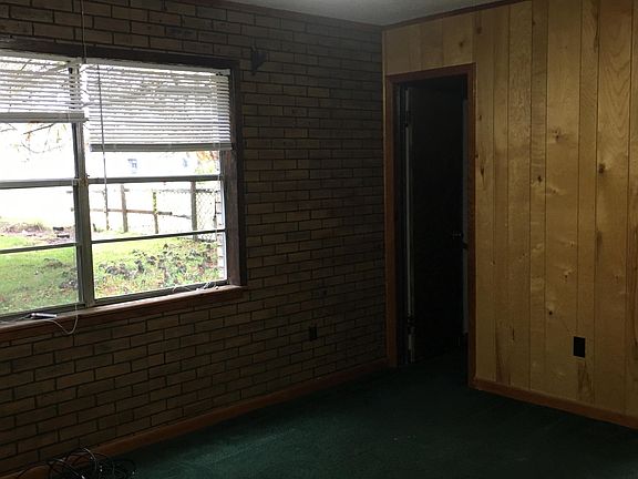 4th image of 2618 San Lorenzo St