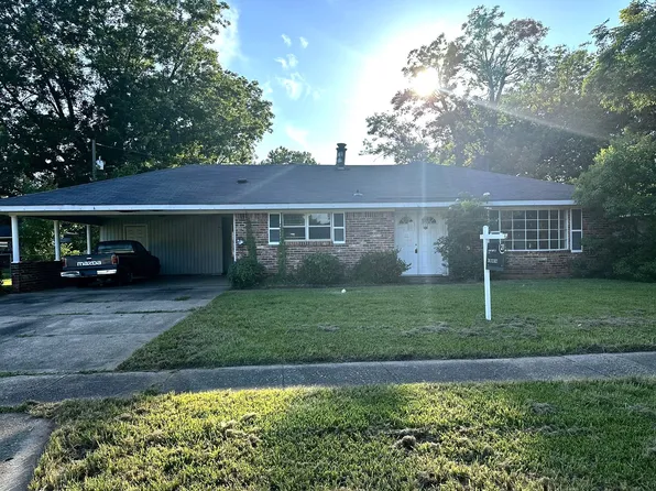 1903 Carol St, Bossier City, LA 71112