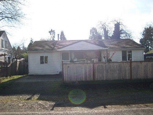 2nd image of 710 116th St S