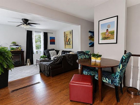 5th image of 800 1st STREET E