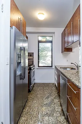 Rented by Reuveni LLC | media 18