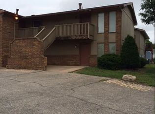 6728 W Par Ln, Wichita, KS 67212