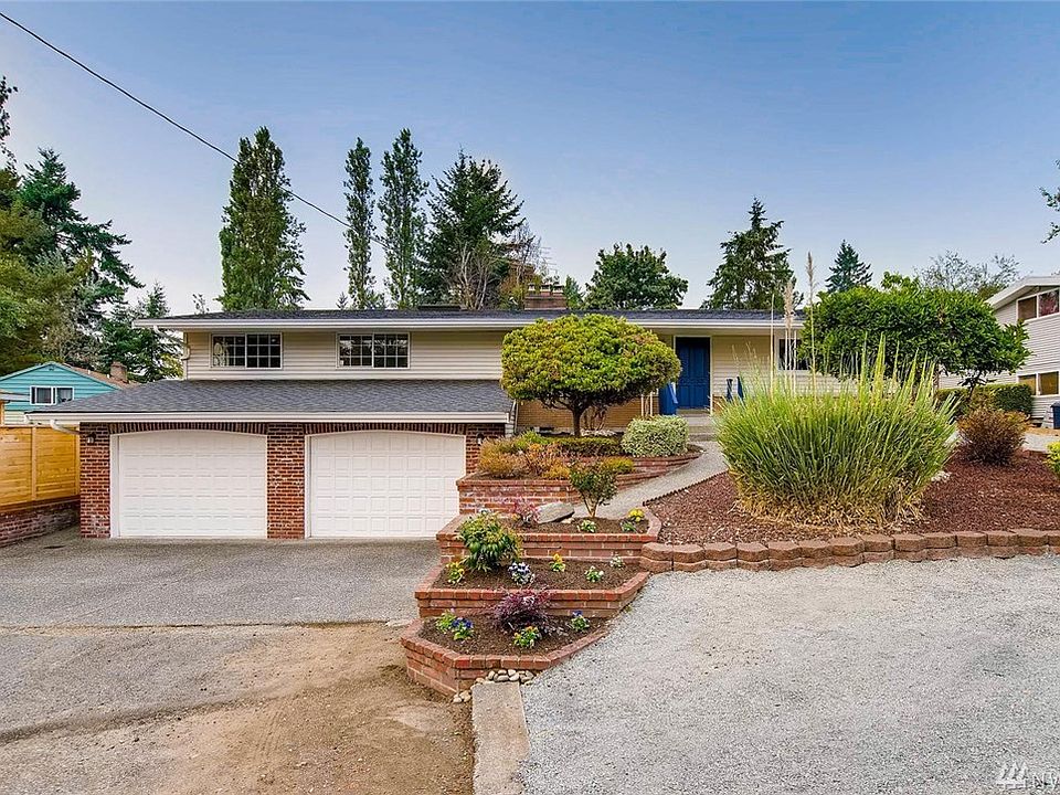 1st image of 6503 185th St SW