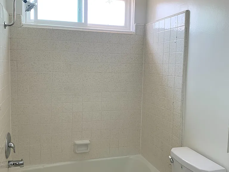 101 N Sierra Bonita Ave #9 — Photo 11