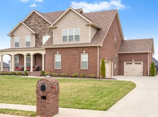 3032 Eliza Dr, Clarksville, TN 37043
