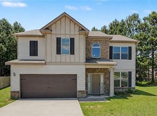 2611 Providence Ct, Fairburn, GA 30213