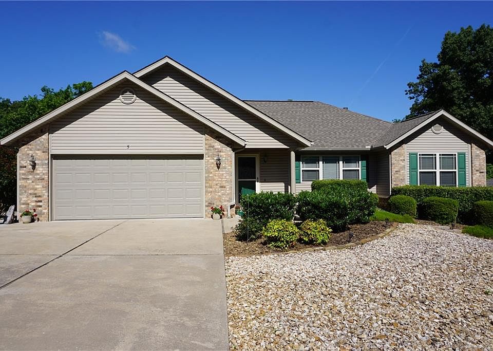 1st image of 5 Cashin Ln