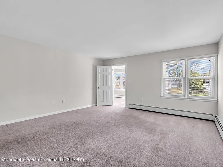408 Newport Ave — Photo 23