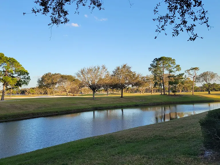 7461 W Country Club Dr N #108 — Photo 21