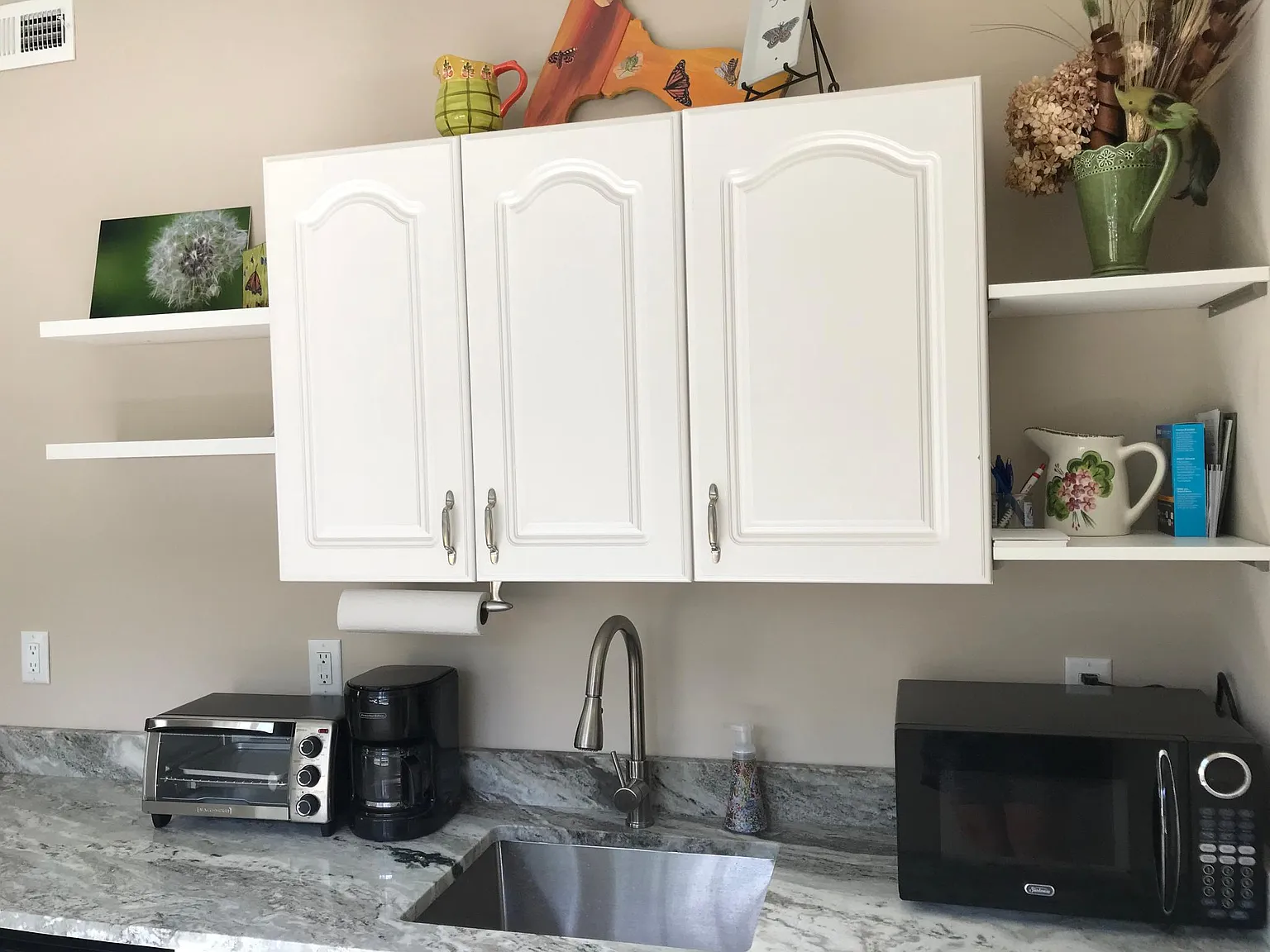 344 Whitehall Rd — Photo 3