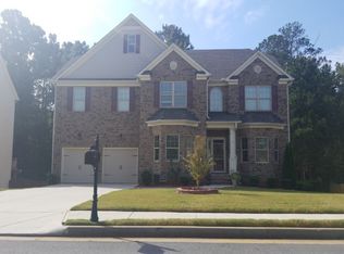 369 Champions Dr, Fairburn, GA 30213
