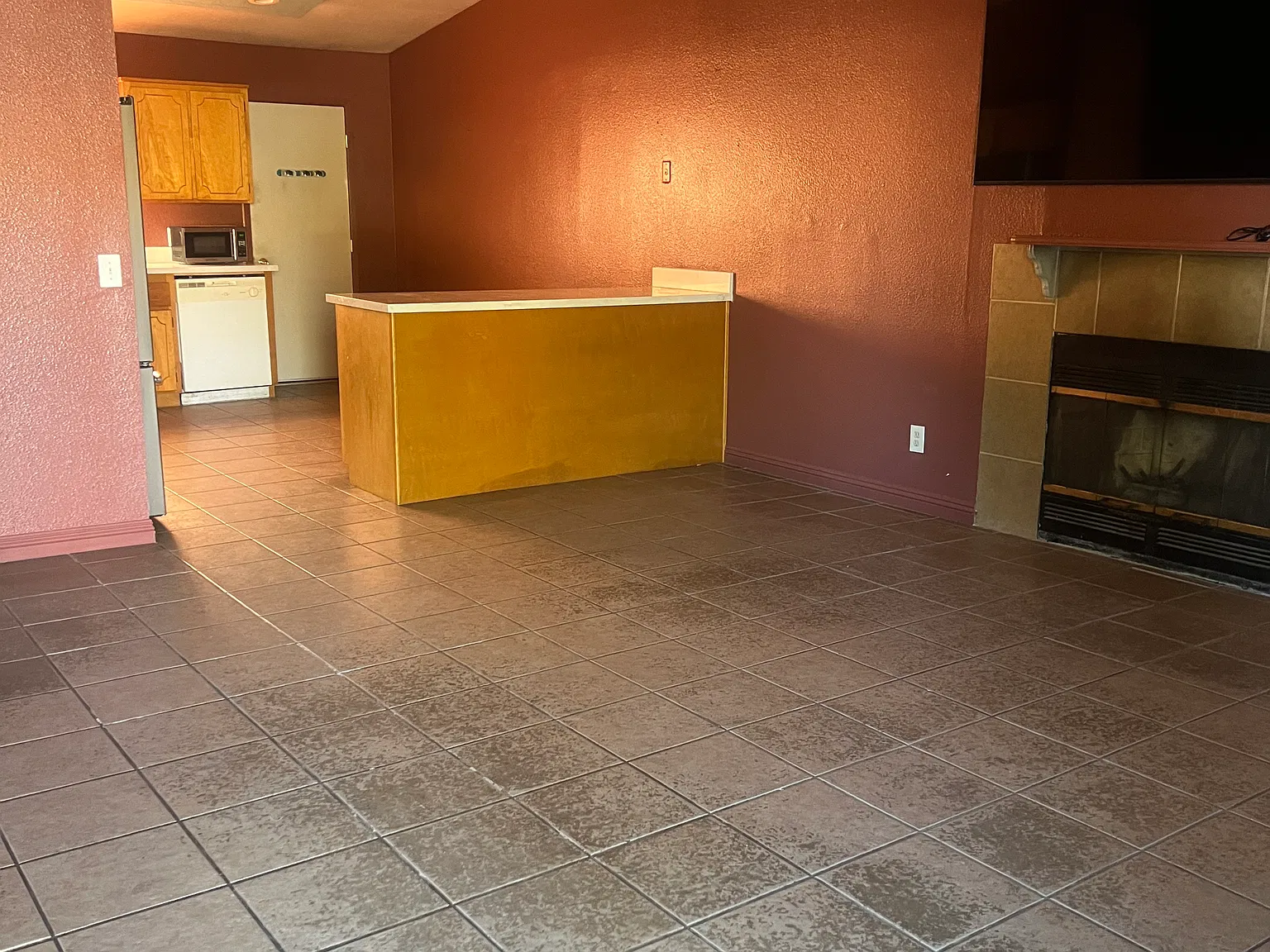 2 bed, $1,450 — Photo 2
