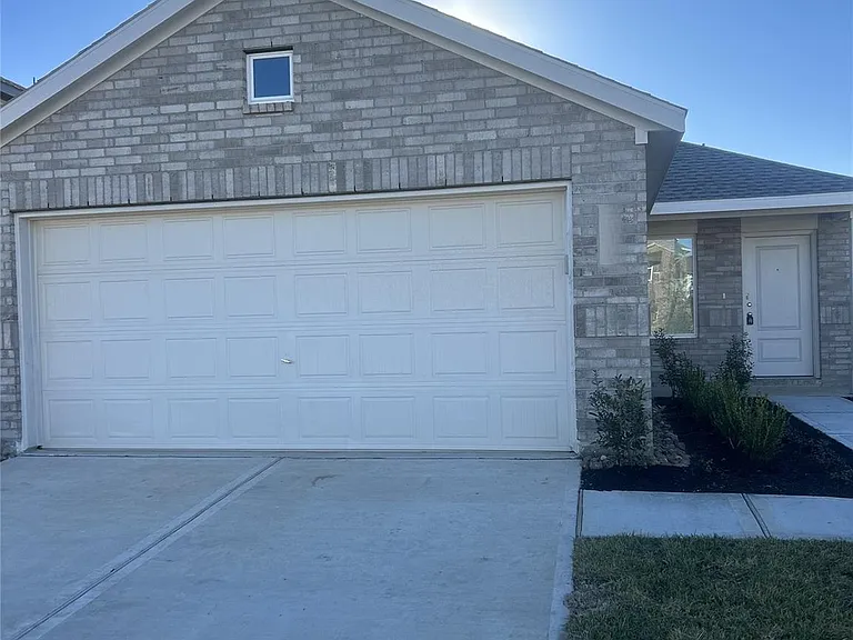 28927 Texas Sparrow Ln — Photo 2