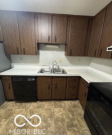4th image of 8001 Xenia Dr