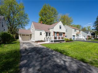 333 Lamarck Dr, Amherst, NY 14226