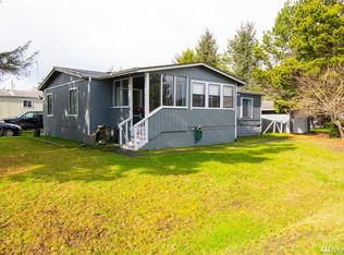 731 Cardinal Ave NE, Ocean Shores, WA 98569