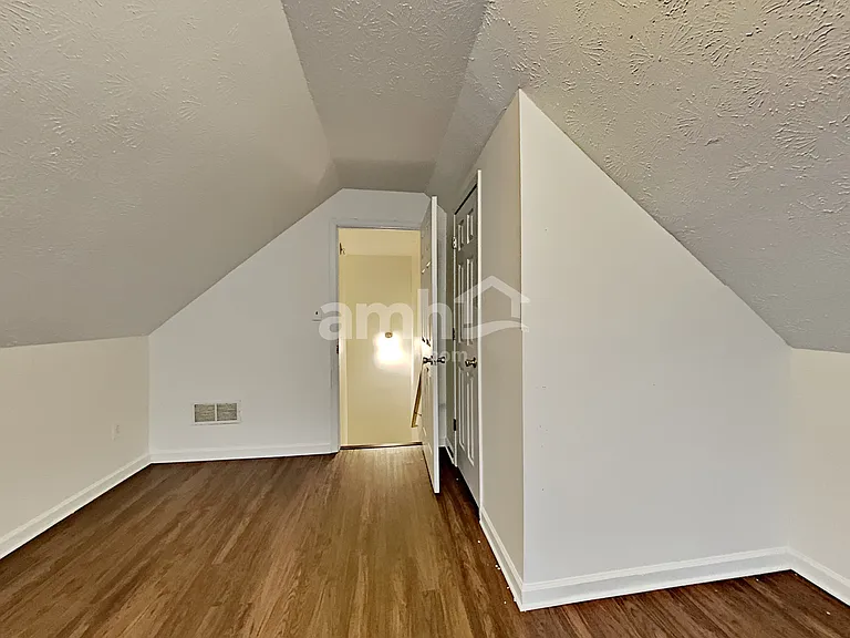 6465 Chestnut Bend Dr — Photo 19