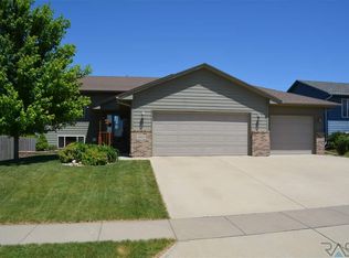 4600 W Kathleen St, Sioux Falls, SD 57107