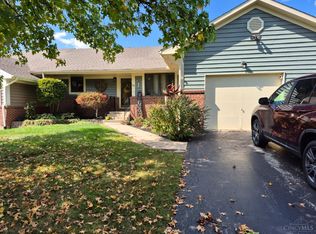 15 Meadow Run Trl, Wilmington, OH 45177