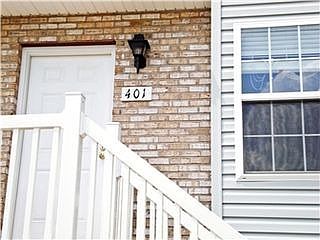 2nd image of 401 Caribou Ln