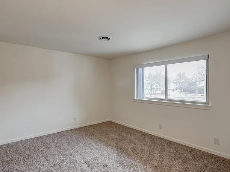 8 E Blackford Ave — Photo 13